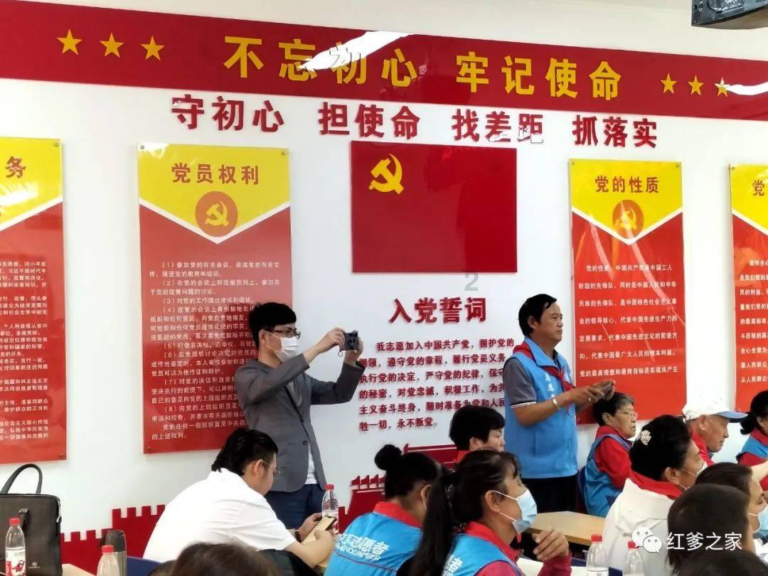 逃出郊外大别墅